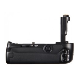 Canon BG-E11 Battery Grip...