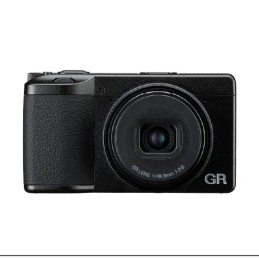 Ricoh GR IV HDF