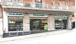 Foto De Angelis Ancona - Via Maggini
